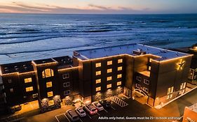 Starfish Manor Oceanfront Hotel
